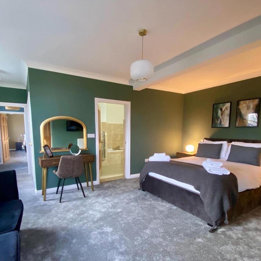 Hotel The 3*